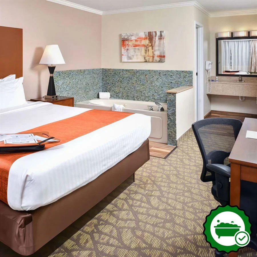 Best Western Of Hartland - Verified Jacuzzi In-Room