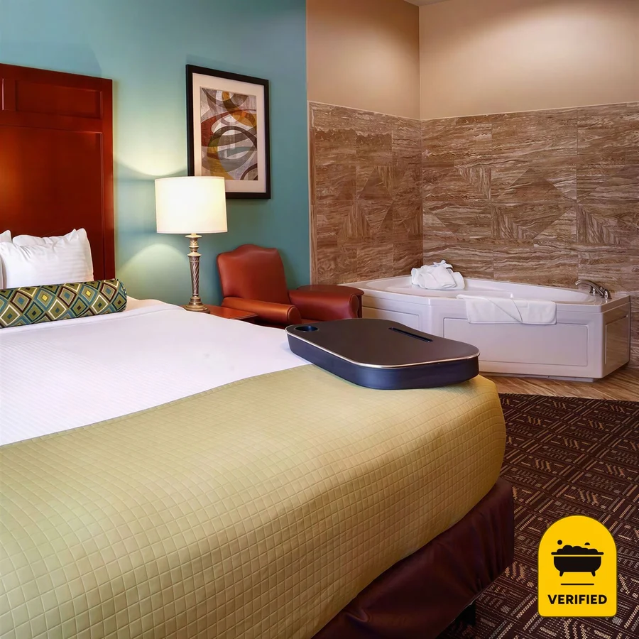 Best Western Plus Monahans Inn & Suites, the water at Monahans