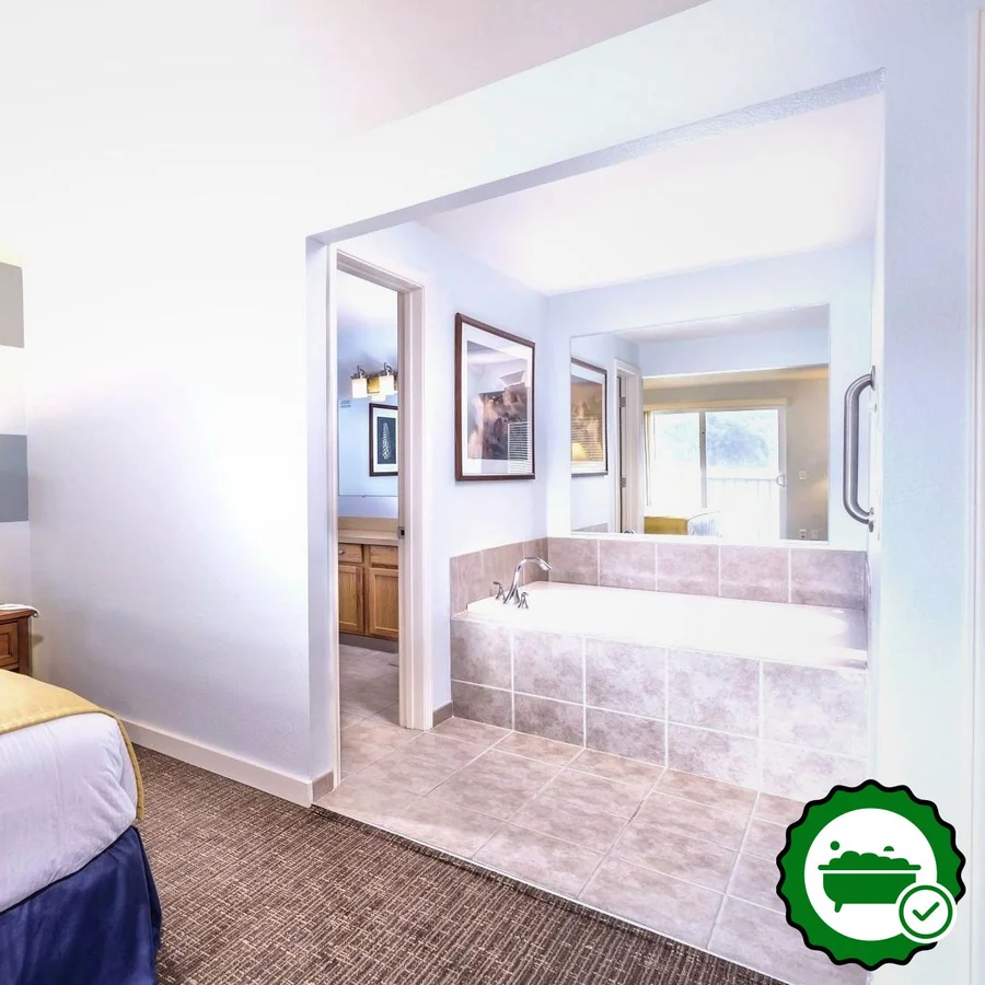 WorldMark Discovery Bay - Verified Jacuzzi In-Room