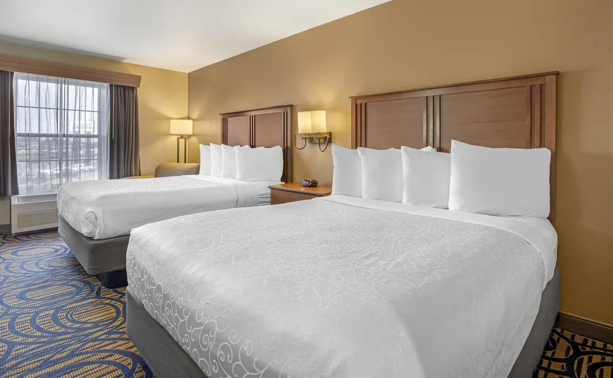 Best Western Woodburn - Guest Room image