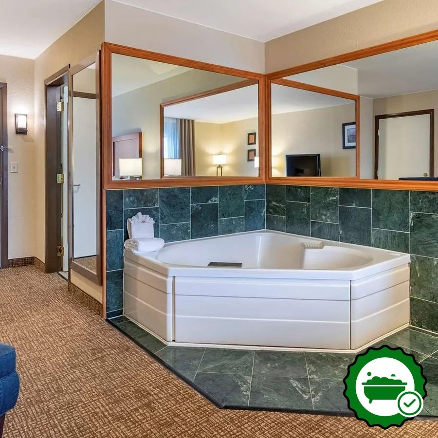 Comfort Inn & Suites Klamath Falls - Verified Jacuzzi In-Room