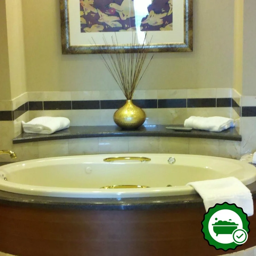 Harrah's Metropolis - Verified Jacuzzi In-Room