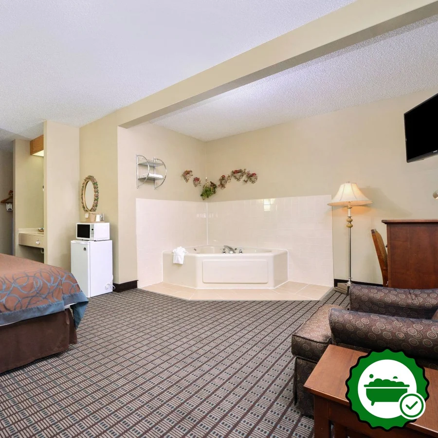 Regency Inn - Verified Jacuzzi In-Room
