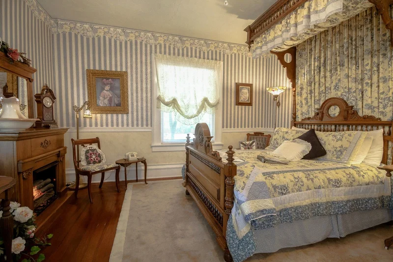 Dickey House Bed and Breakfast - Guest Room image