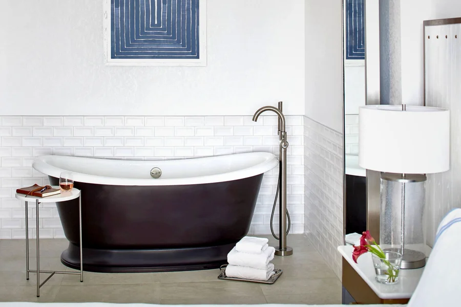 Annapolis Waterfront Hotel - Featured hot tub