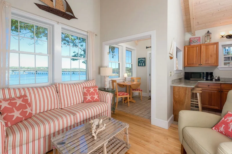 Sheepscot Harbour Village Resort - Guest Room image