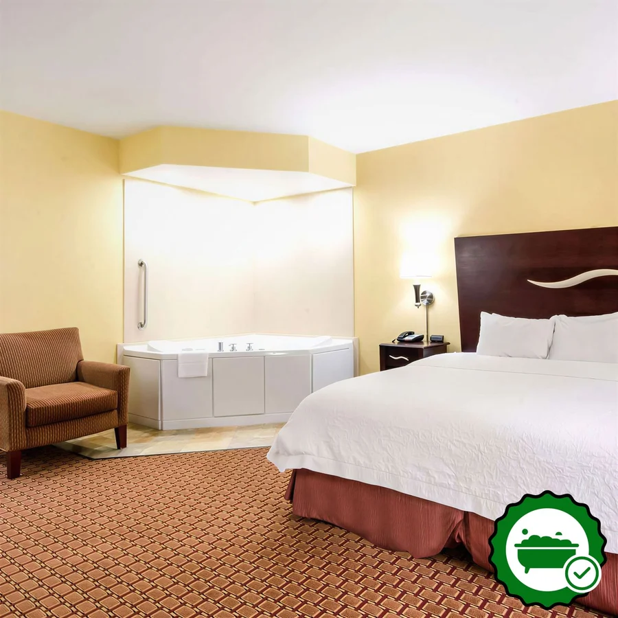 Hampton Inn Galax - Verified Jacuzzi In-Room