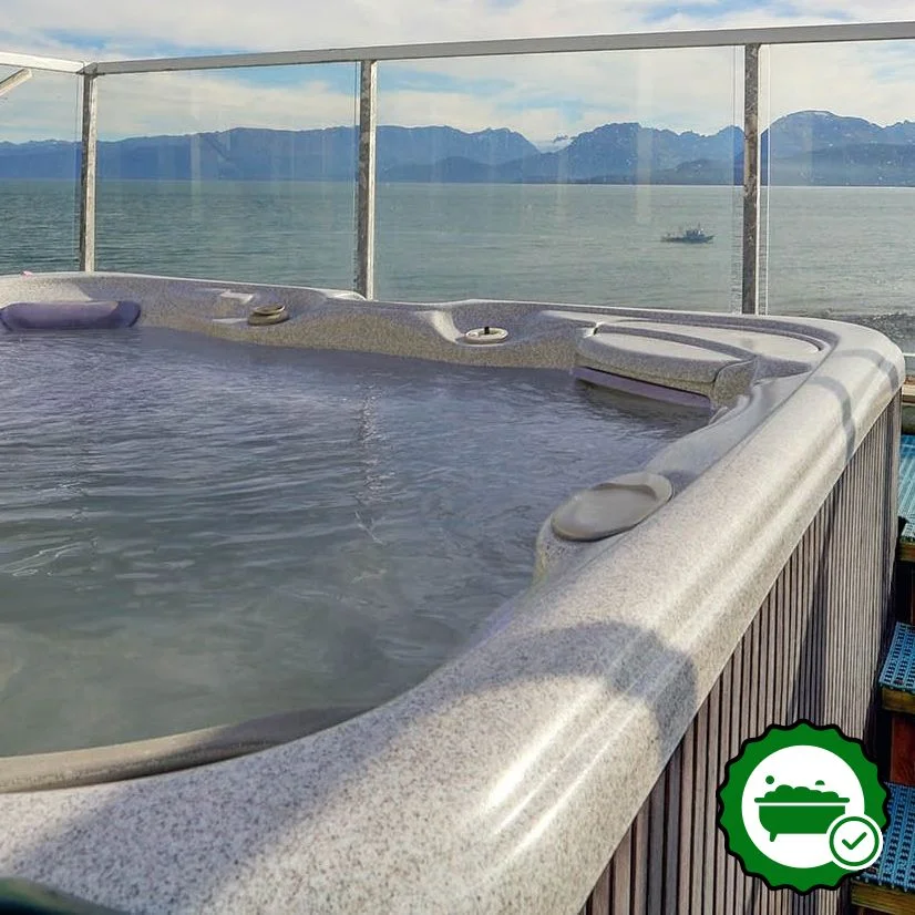 Land's End Resort - Verified Jacuzzi In-Room