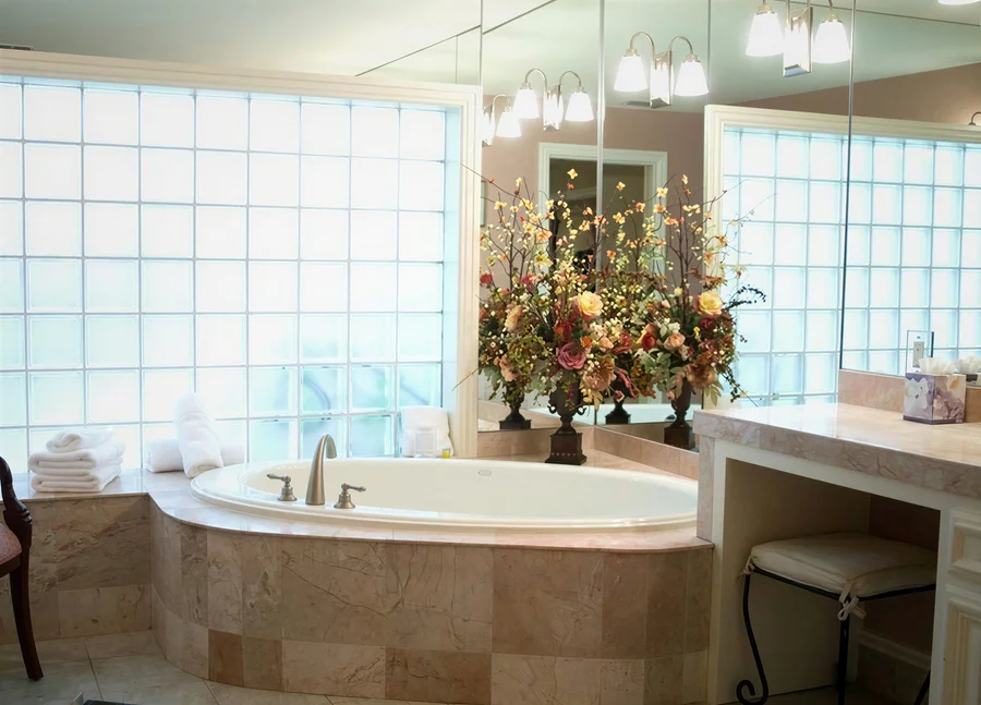 The Sanford House - Featured hot tub