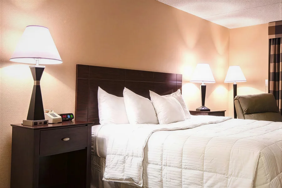 MCM Grande Hotel & Fundome - Guest Room image
