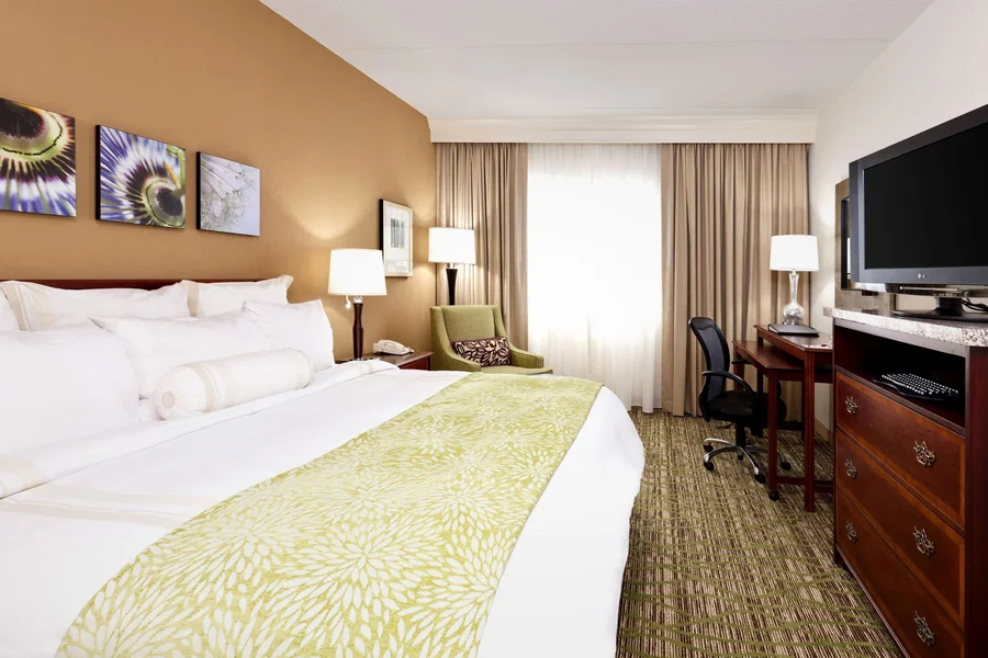 Chicago Marriott Midway - Guest Room image