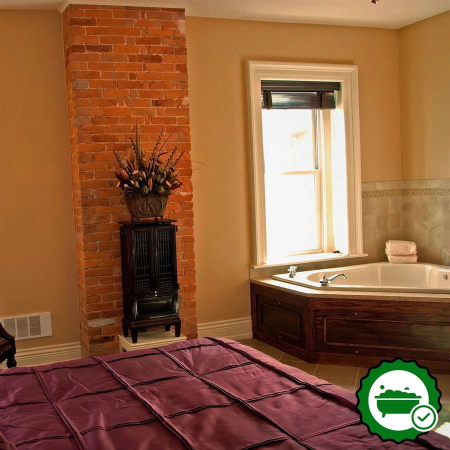 Inn at Jim Thorpe - Verified Jacuzzi In-Room