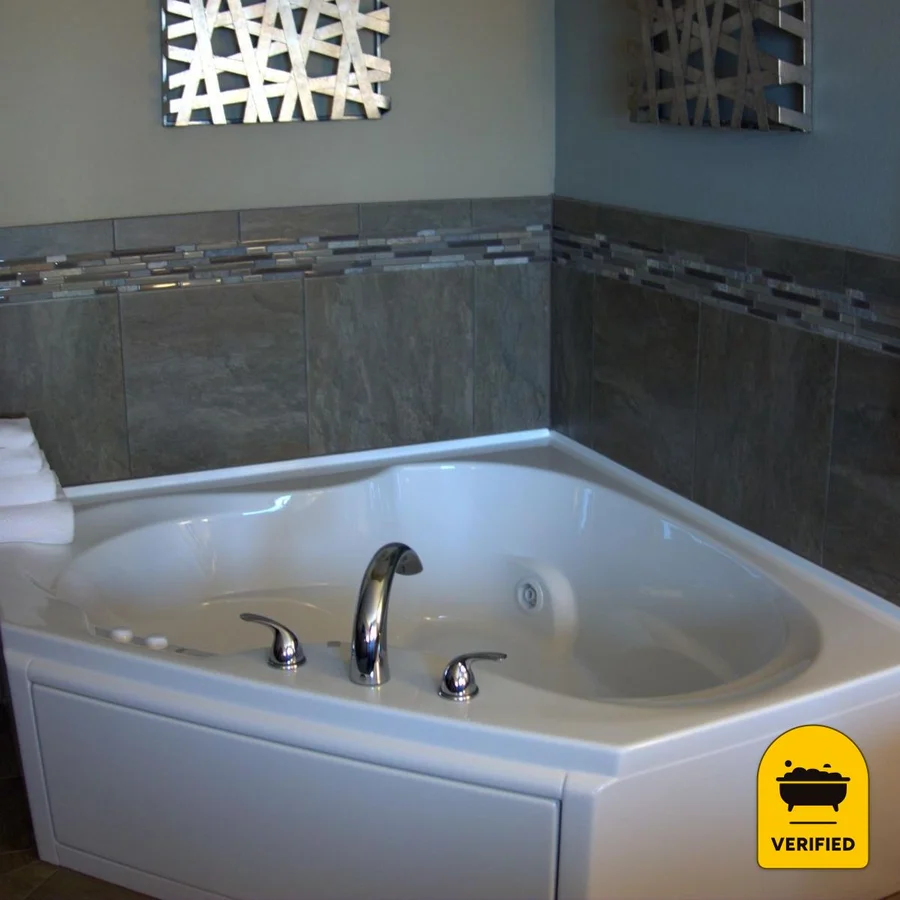 AmeriVu Inn and Suites - Chisago City, the water at Chisago City