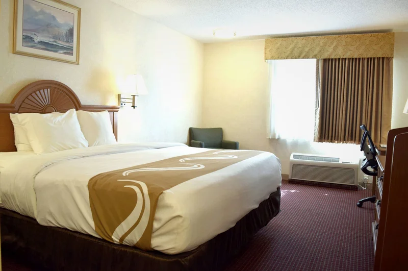 Quality Inn Boulder - Louisville - Guest Room image