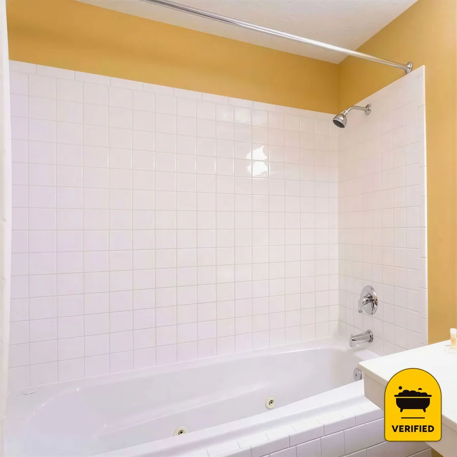 Days Inn by Wyndham Vernal: the King Jetted Tub Suite in Vernal, UT