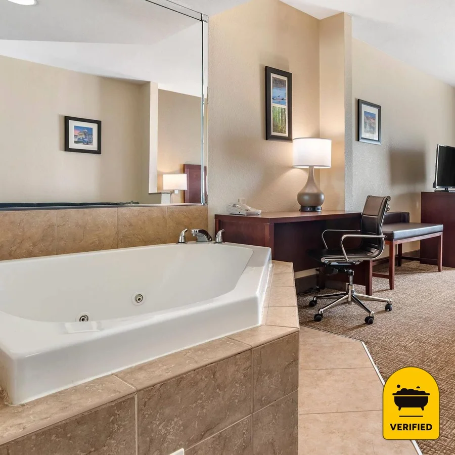 Comfort Inn & Suites, the water at Clinton