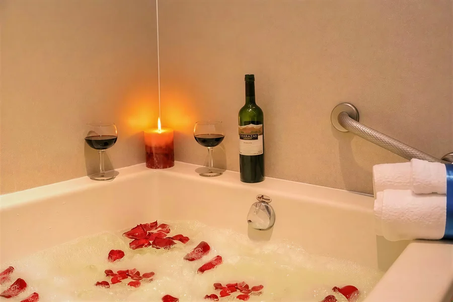Liberty Inn - Featured hot tub