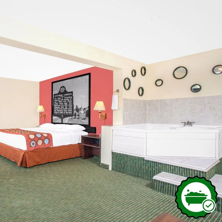 Super 8 by Wyndham Gettysburg - Verified Jacuzzi In-Room