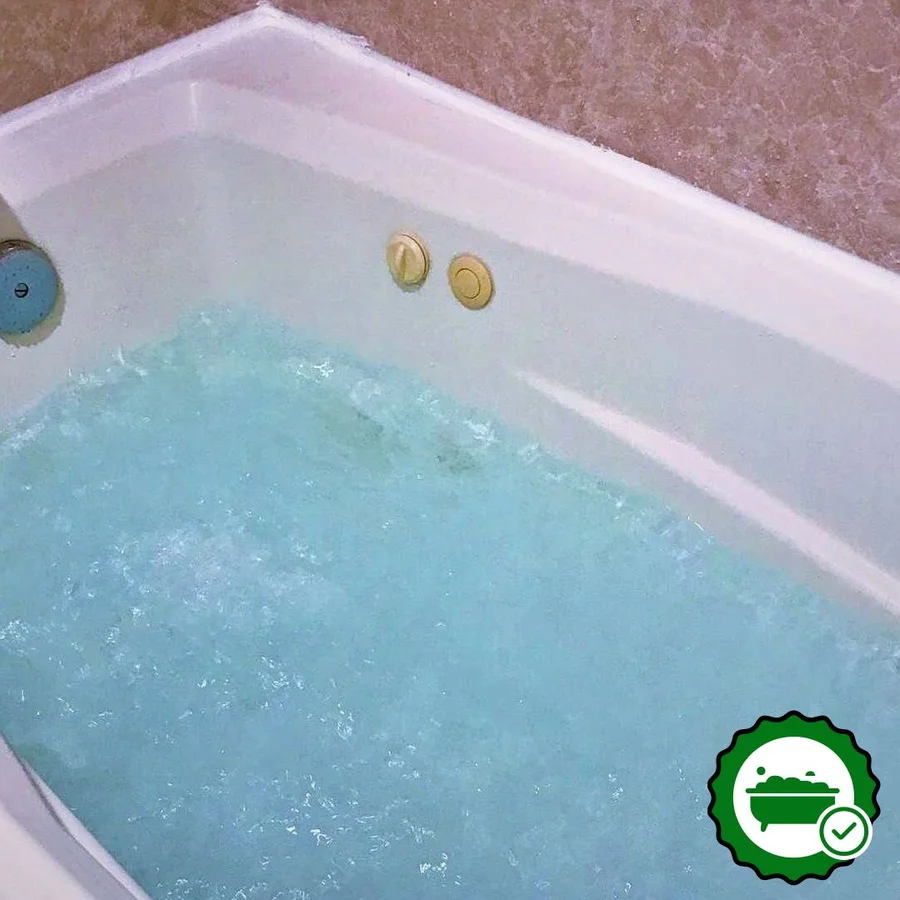 Americas Best Value Inn Lynnwood Seattle - Verified Jacuzzi In-Room