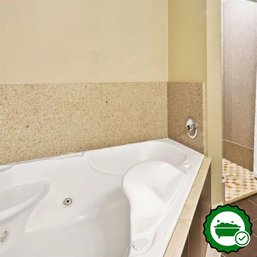 Best Western Plus Georgetown Inn & Suites - Verified Jacuzzi In-Room