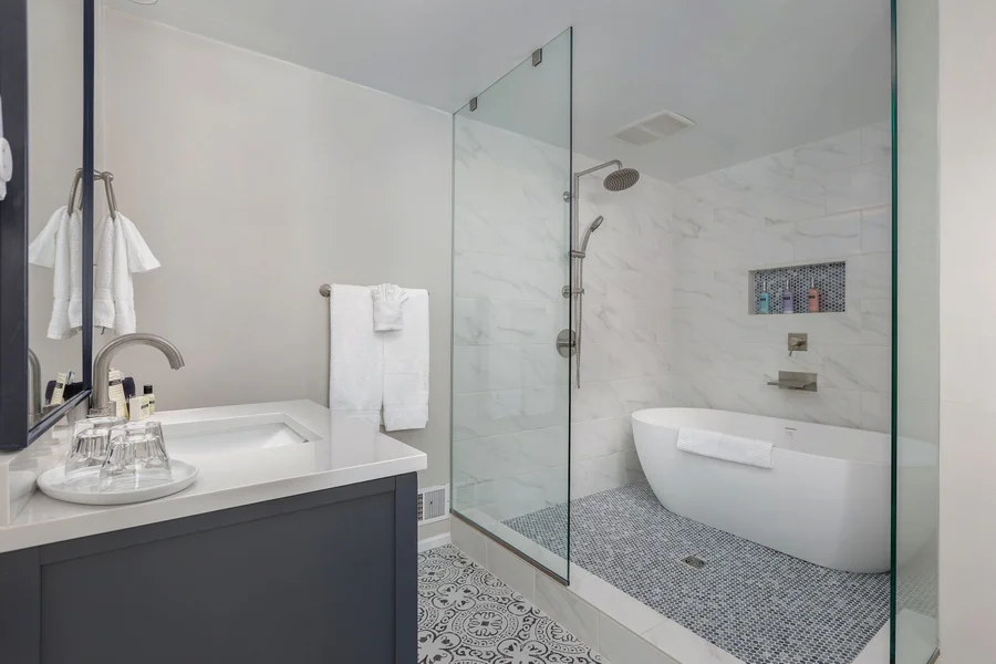 Ocean House Newport Oregon - Featured hot tub