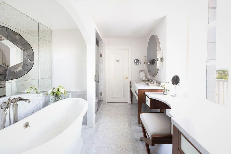 The Hermitage Hotel - Featured hot tub