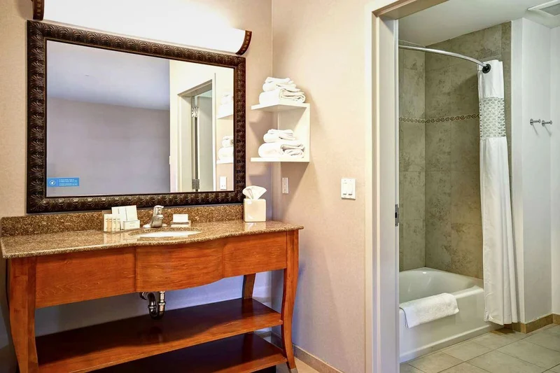 Hampton Inn & Suites Salt Lake City-West Jordan - Featured hot tub