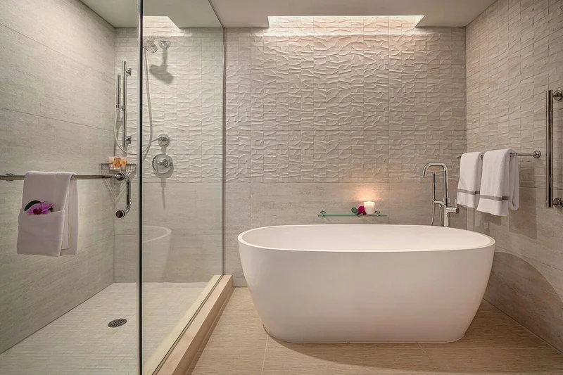 Grand Hyatt Kauai Resort & Spa - Featured hot tub