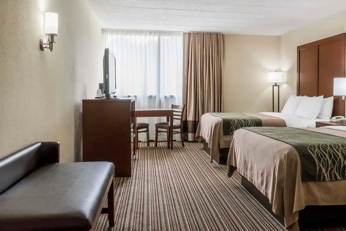 Comfort Inn - Pocono Mountains - Guest Room image
