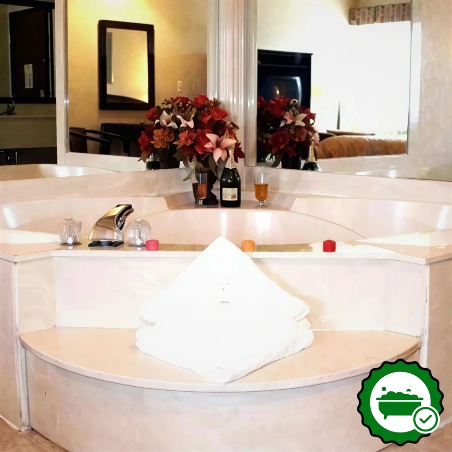 A Victory Suites - Verified Jacuzzi In-Room
