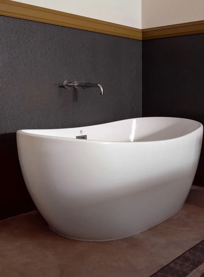 The Ozarker Lodge - Featured hot tub