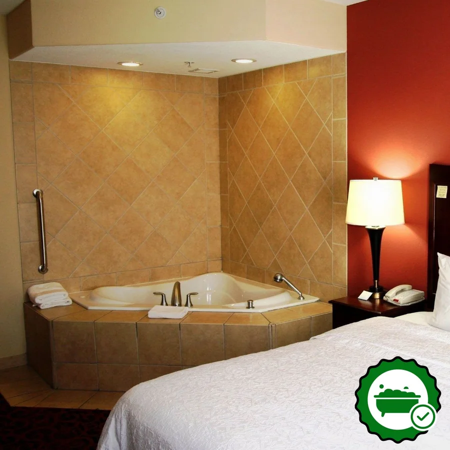 Hampton Inn Junction City - Verified Jacuzzi In-Room