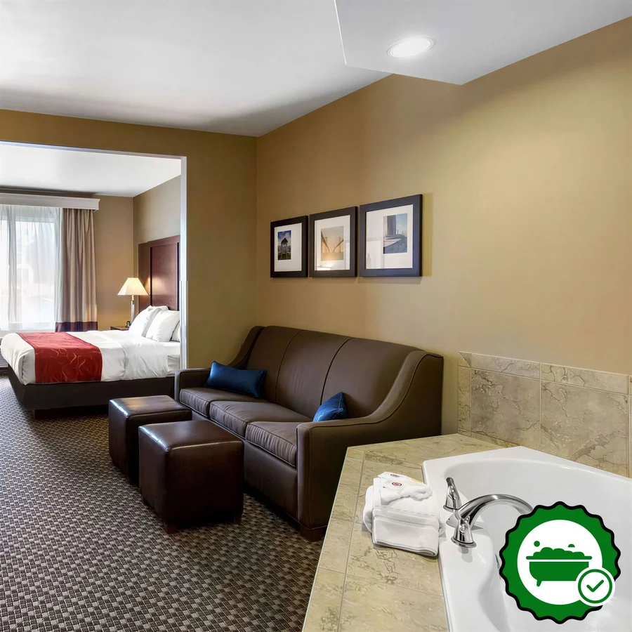 Comfort Suites Seaford - Verified Jacuzzi In-Room