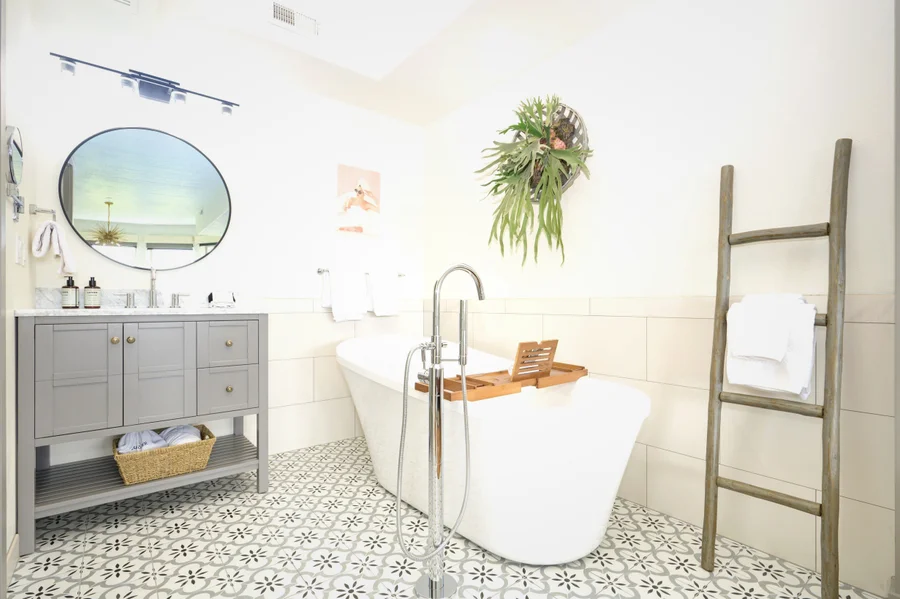 The Setting Inn Willamette Valley - Featured hot tub