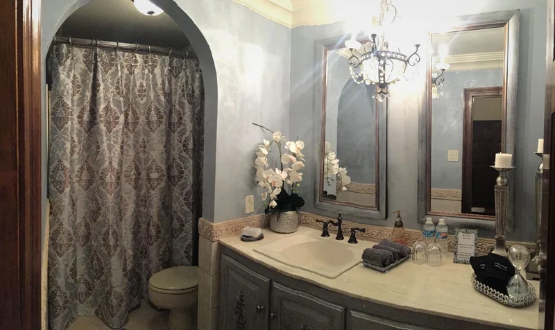Louisiana Cajun Mansion Bed & Breakfast - Featured hot tub