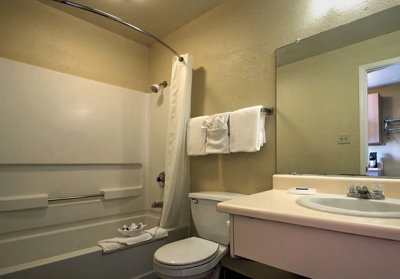 Key West Inn Tunica - Featured hot tub