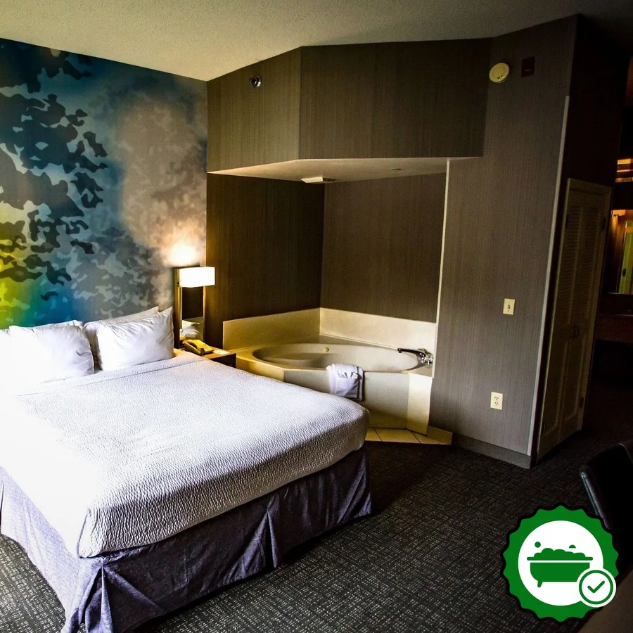 Courtyard Memphis East/Bill Morris Parkway - Verified Jacuzzi In-Room