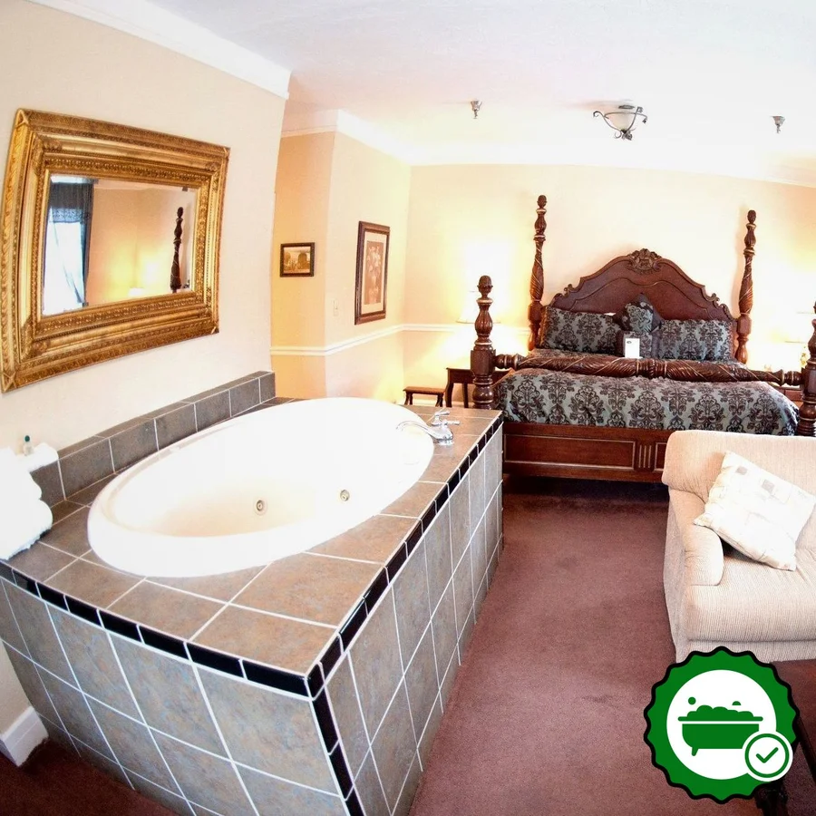 The 1927 Lake Lure Inn and Spa - Verified Jacuzzi In-Room