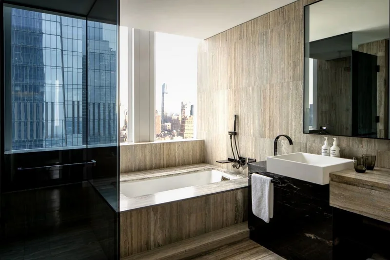 Equinox Hotel New York - Featured hot tub