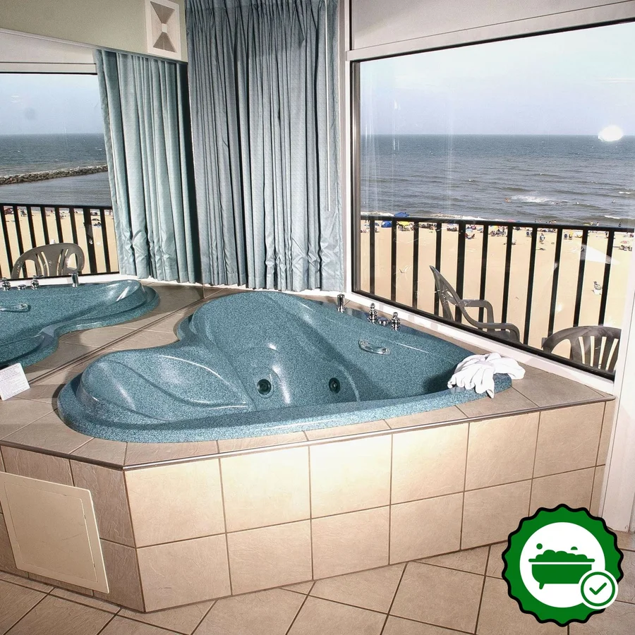 The Schooner Inn - Verified Jacuzzi In-Room