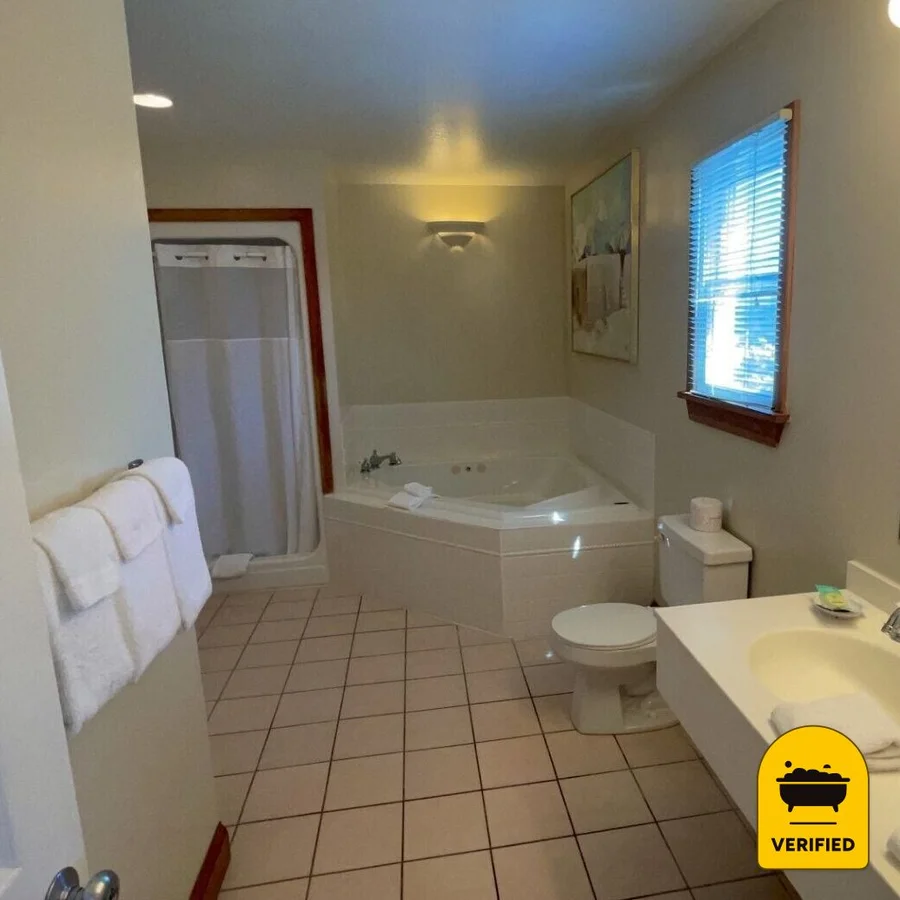 Pony Island Inn: the Poolside Balcony Whirlpool Suite in Ocracoke, NC