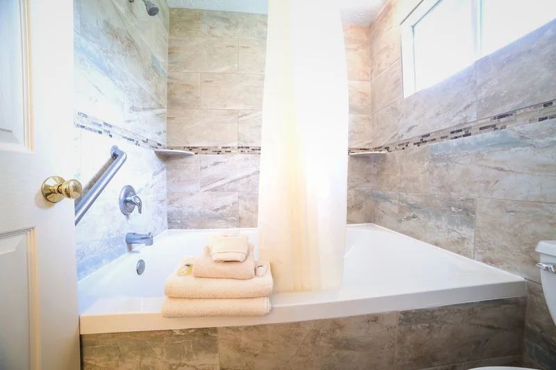 Home Hotel Lava Hot Springs - Featured hot tub