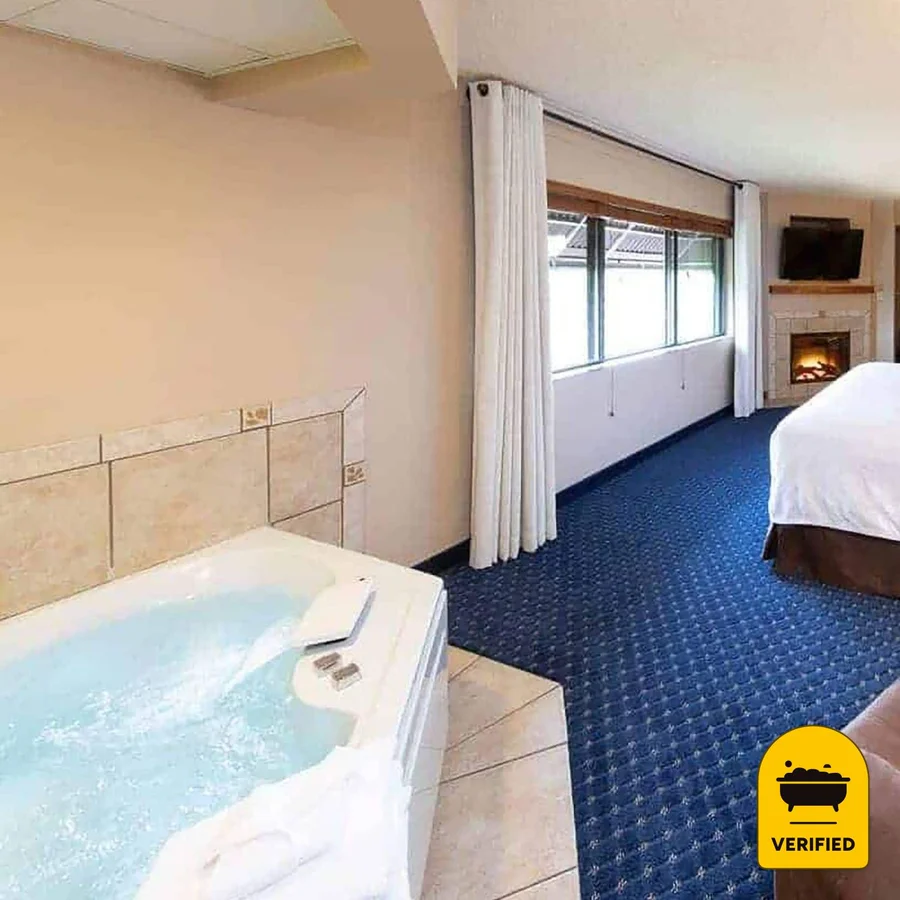 Hotel Glenwood Springs, the water at Glenwood Springs
