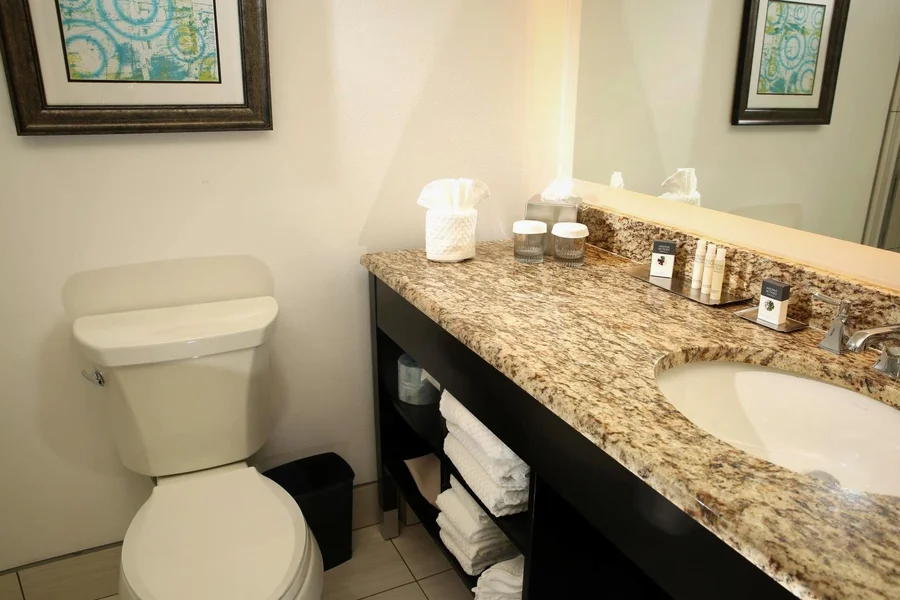 DoubleTree Suites by Hilton Hotel McAllen - Featured hot tub
