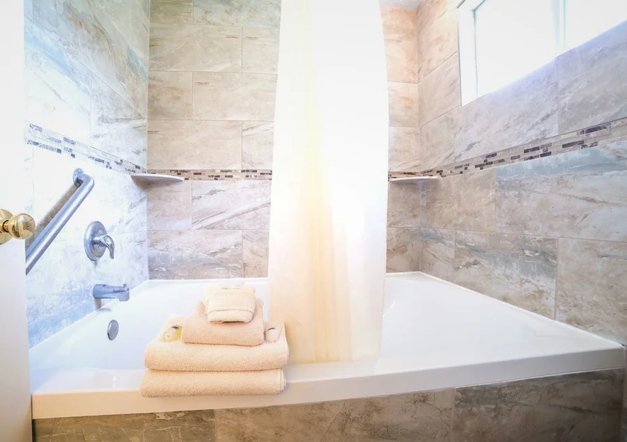 Home Hotel Lava Hot Springs - Featured hot tub