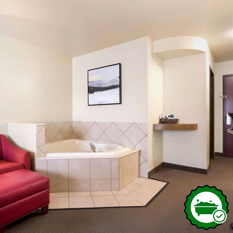 Best Western Coffeyville Central Business District Inn And Suites - Verified Jacuzzi In-Room