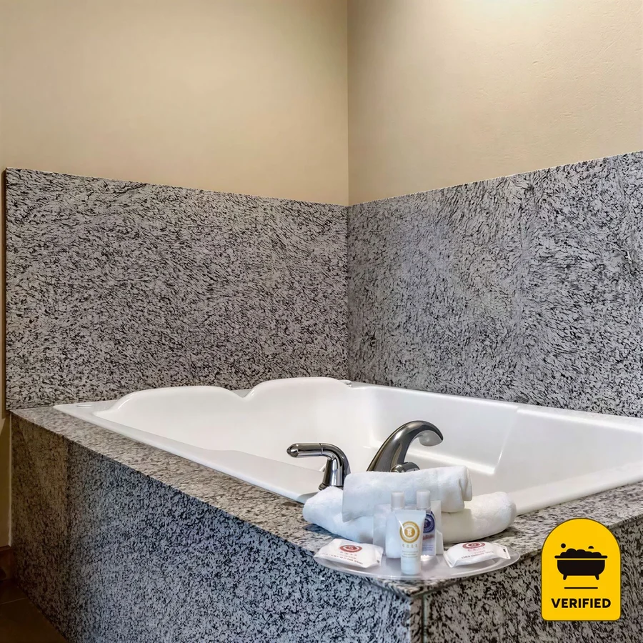 Comfort Suites — the water