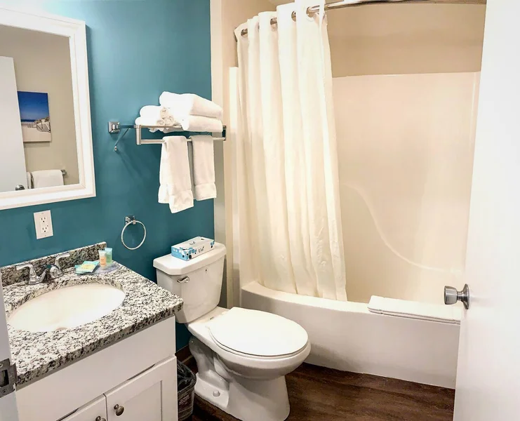 Riverview Resort - Featured hot tub