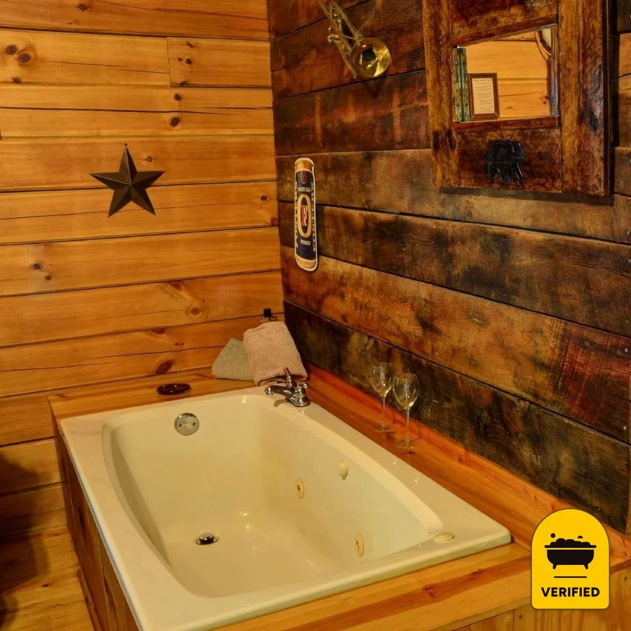 Panther Creek Cabins, the water at Cherokee