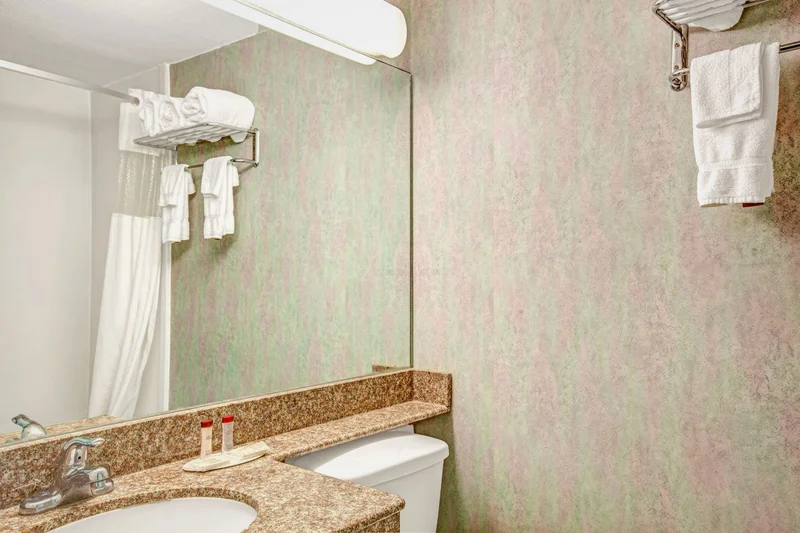 Ramada by Wyndham Parsippany - Featured hot tub